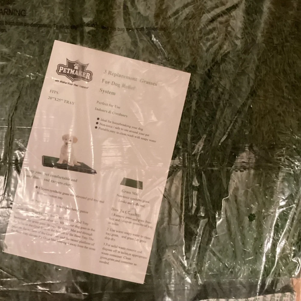 NWT Petmaker Turf Grass Pee Pads for Dogs